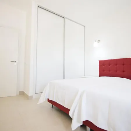 Apartment Tio Papel Ii
